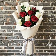 Букет цветов из:  Розы в Журавской