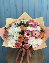 Букет цветов из:  Розы, Герберы и Хризантемы в Журавской