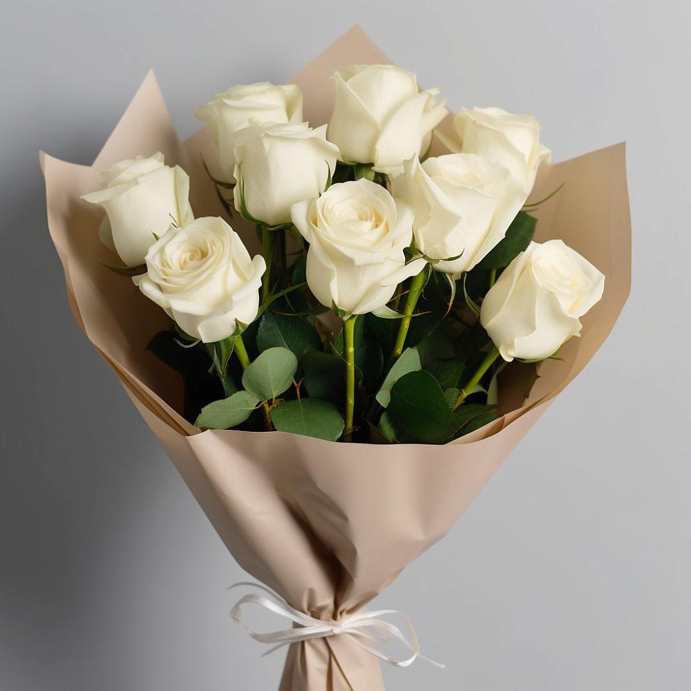 Букет 9 Белых роз Эдлесс Лав в Журавской