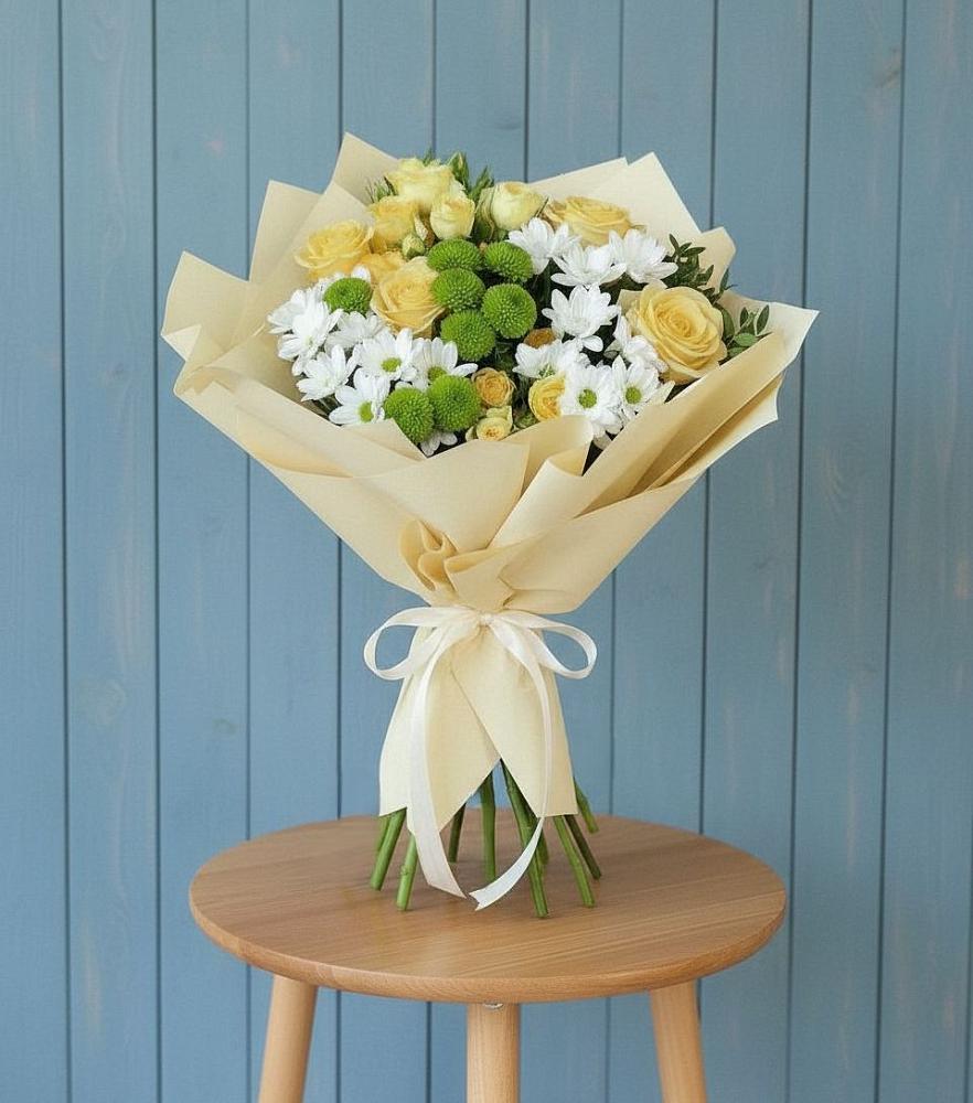 Букет цветов из: Хризантемы и Розы в Журавской