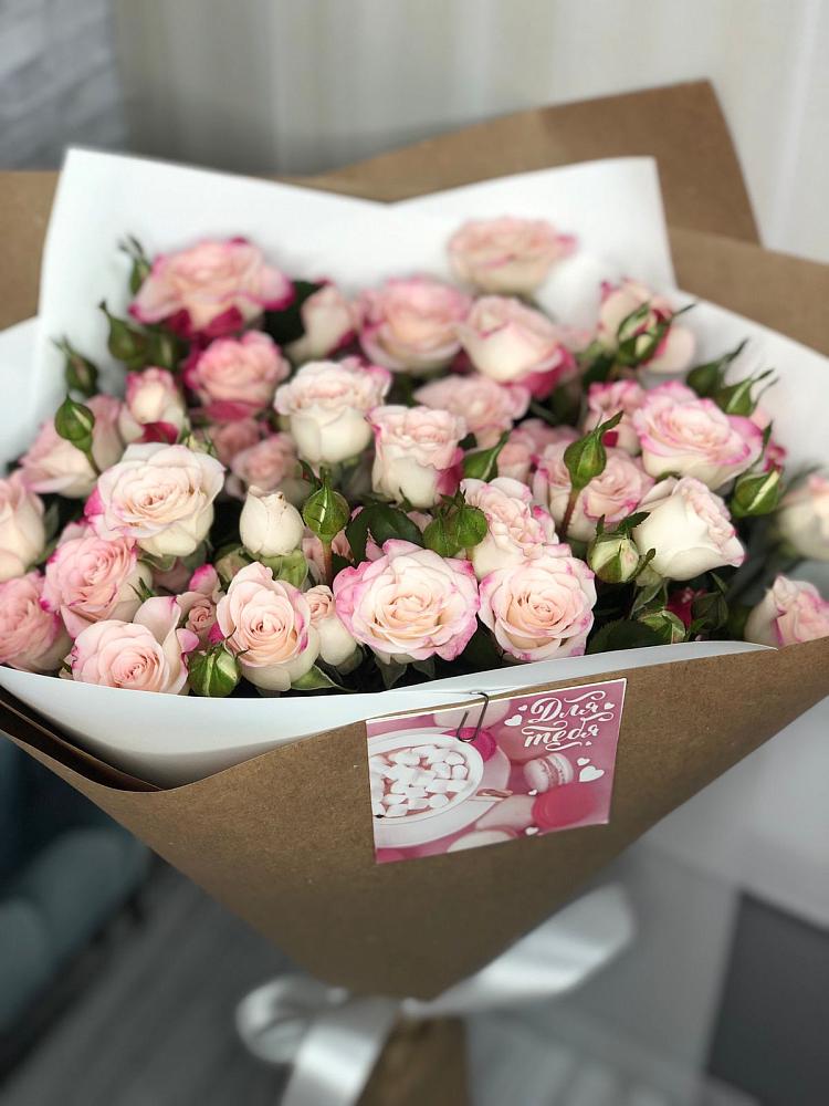 Букет цветов из: Розы в Журавской