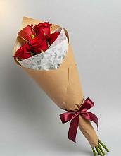 Букет цветов из:  Розы в Журавской