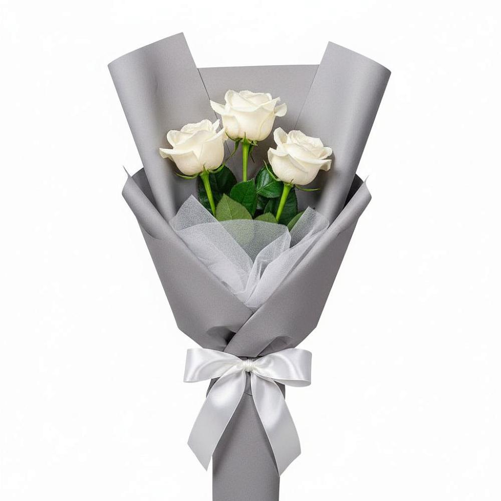 Букет 3 белые розы в Журавской