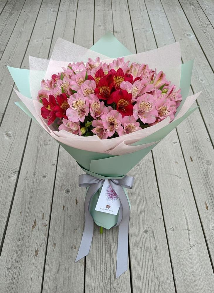 Букет цветов из: Альстромерии в Журавской