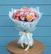 Букет цветов из:  Хризантемы и Розы в Журавской