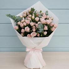Букет цветов из:  Розы в Журавской
