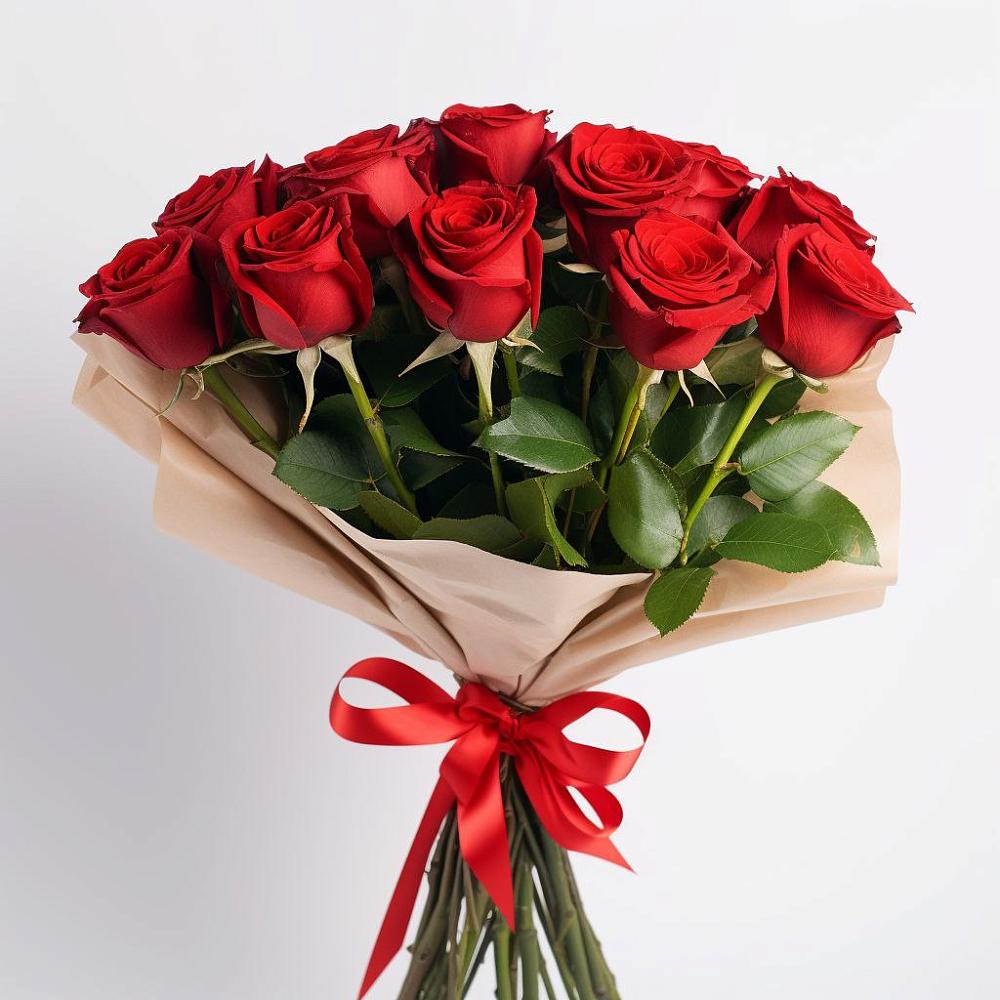 Букет 11 Красных роз Эдлесс Лав в Журавской