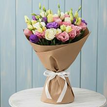 Букет цветов из:  Лизиантусы в Журавской