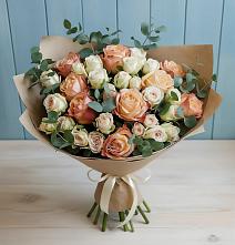 Букет цветов из:  Альстромерии и Розы в Журавской