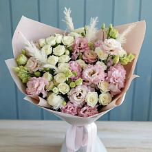 Букет цветов из:  Альстромерии и Розы в Журавской